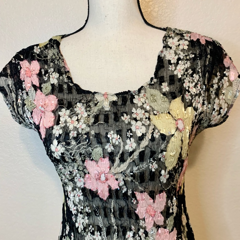 Alberto Makali Floral Semi-Sheer Top Short Sleeves Sequins Details Black Medium - Picture 3 of 14